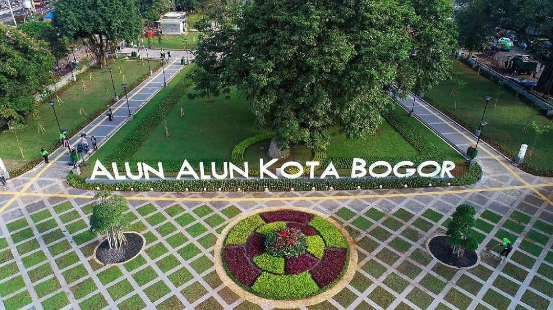 Alun-alun Kota Bogor (sumber news.detik.com)