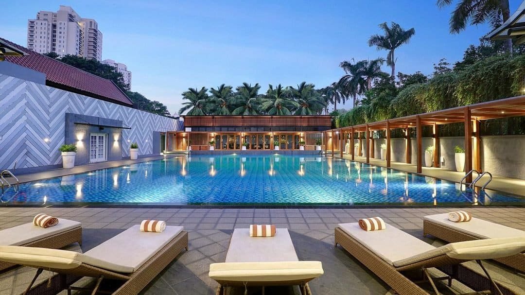 Century Park Hotel (sumber hotels.com)