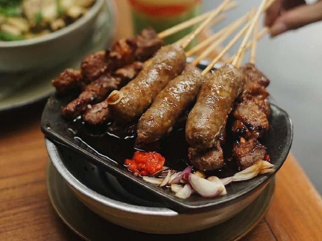 Sate Buntel (sumber food.detik.com)
