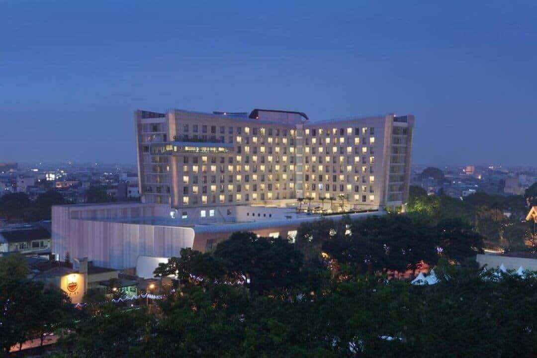 Hotel Santika Premiere Dyandra Hotel & Convention (sumber booking.com)
