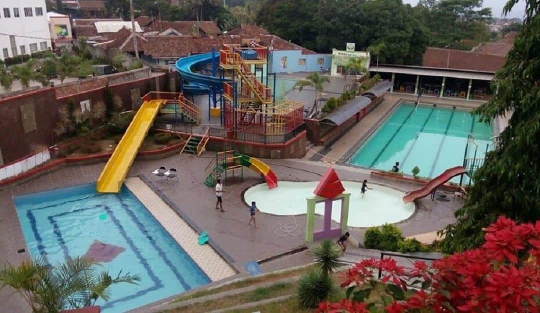 Kolam Renang Pasim Prana