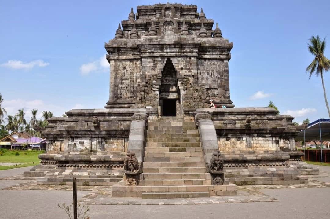 Candi Mendut