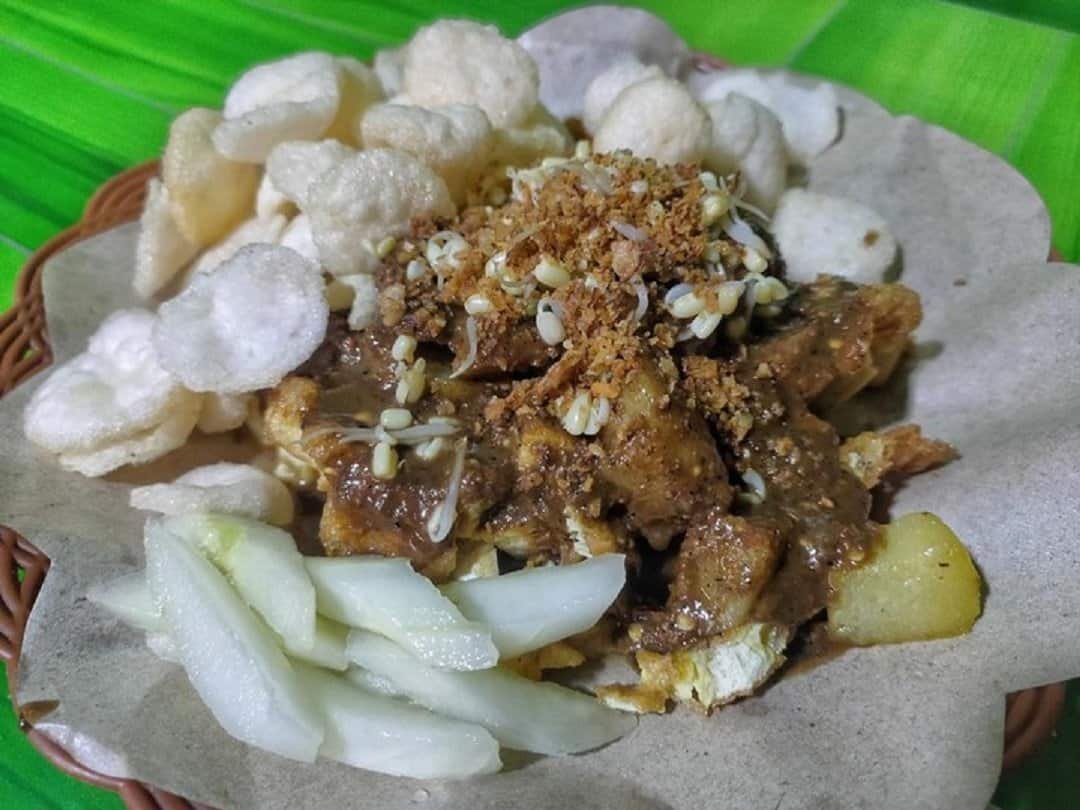 tahu tek