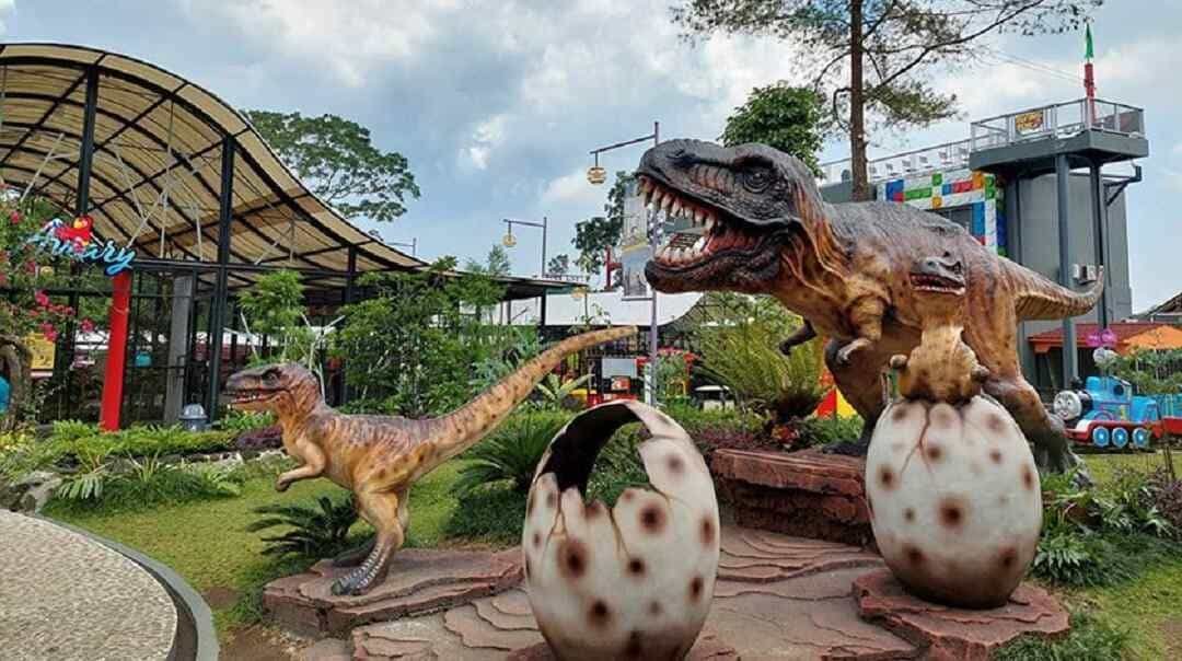 Suraloka Interactive Zoo