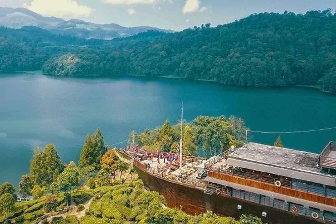 Glamping Lakeside Rancabali ciwidey 