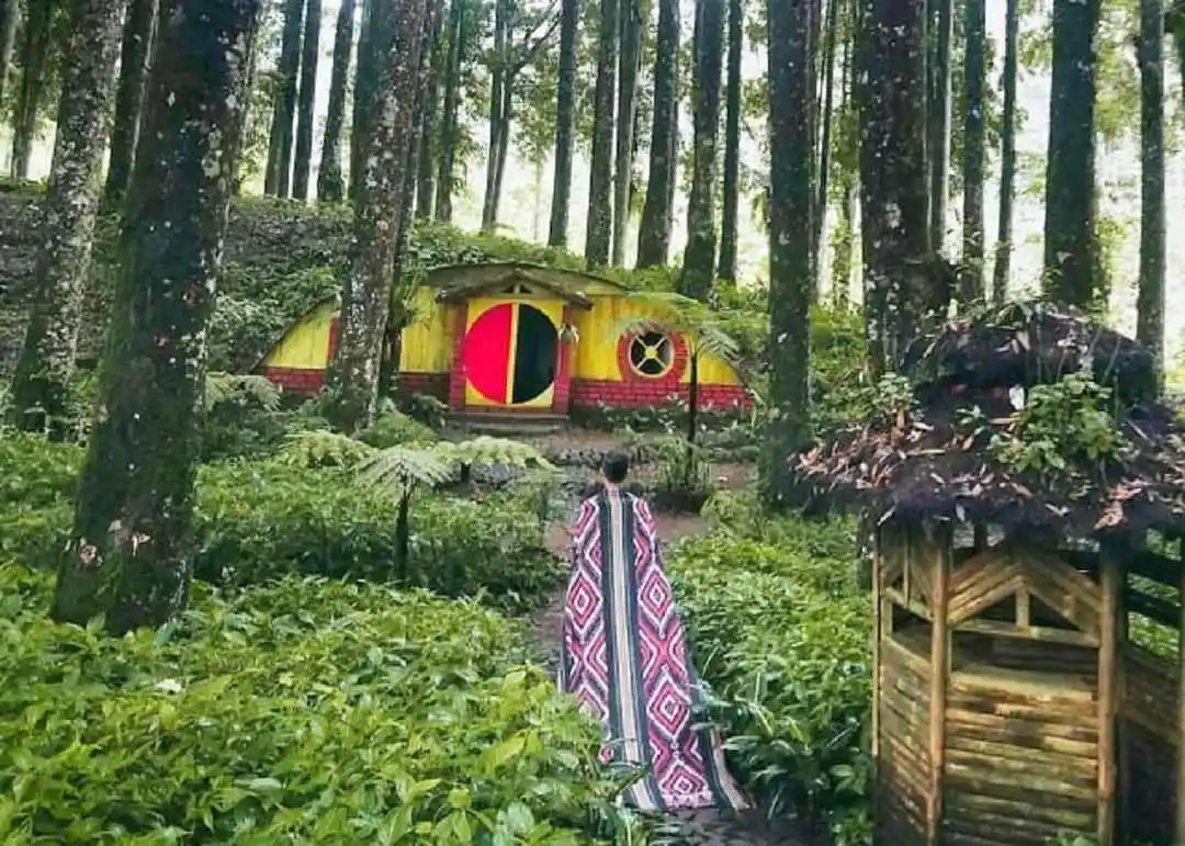 Kampung Kurcaci 