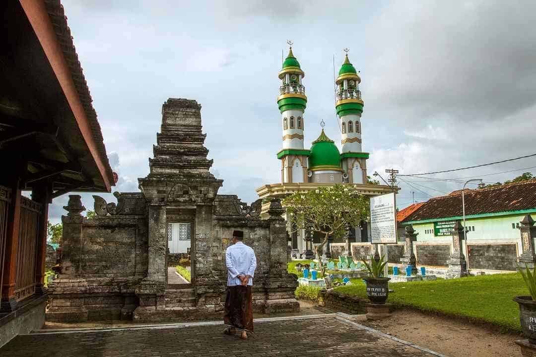 Makam Ratu Ibu 
