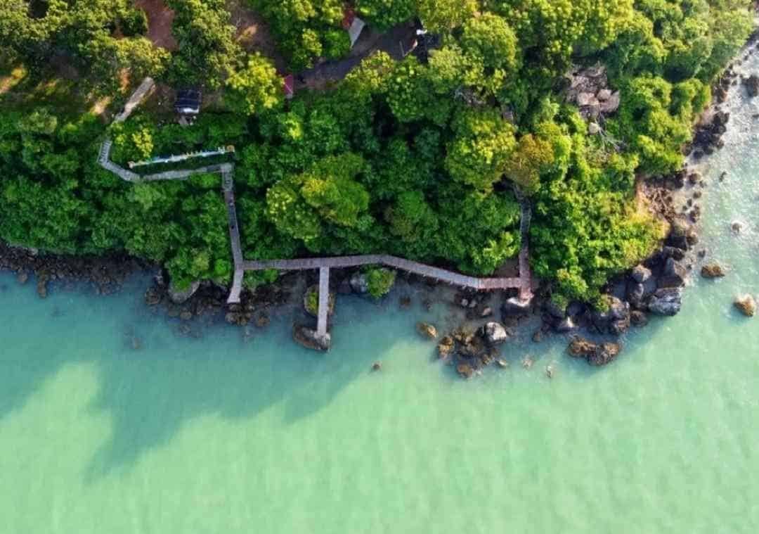 Pantai Jumiang 