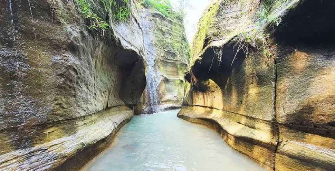 Curug Cinta bogor