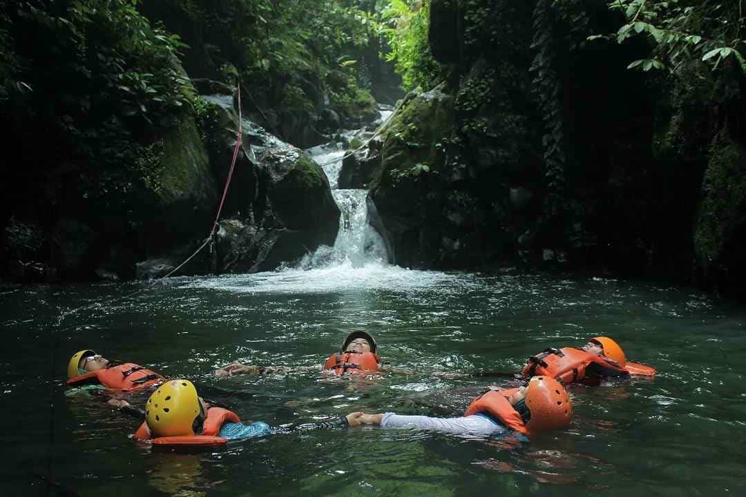 Curug Naga 