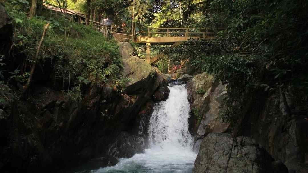 Curug Putri Kencana
