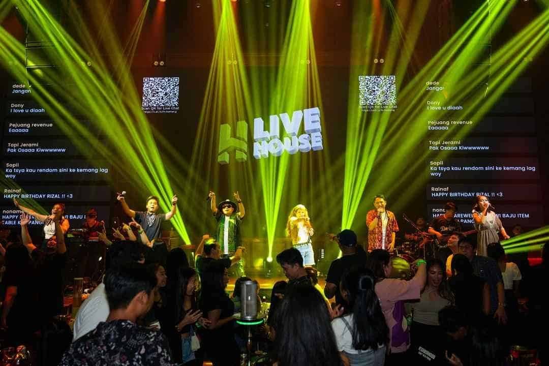 HW Live House 