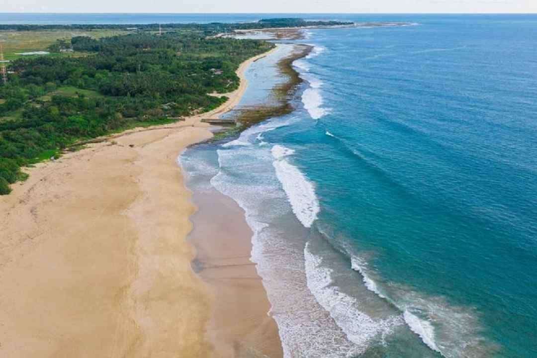 Pantai Pangumbahan 