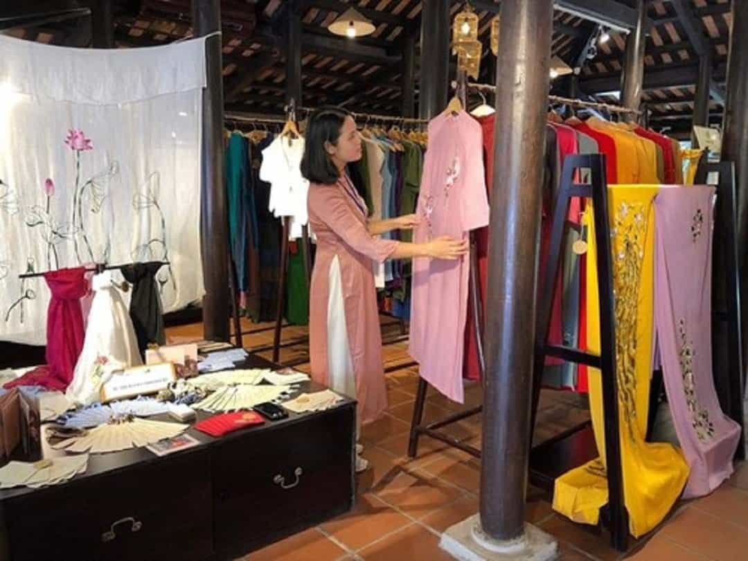 Sulaman Tangan  khas vietnam