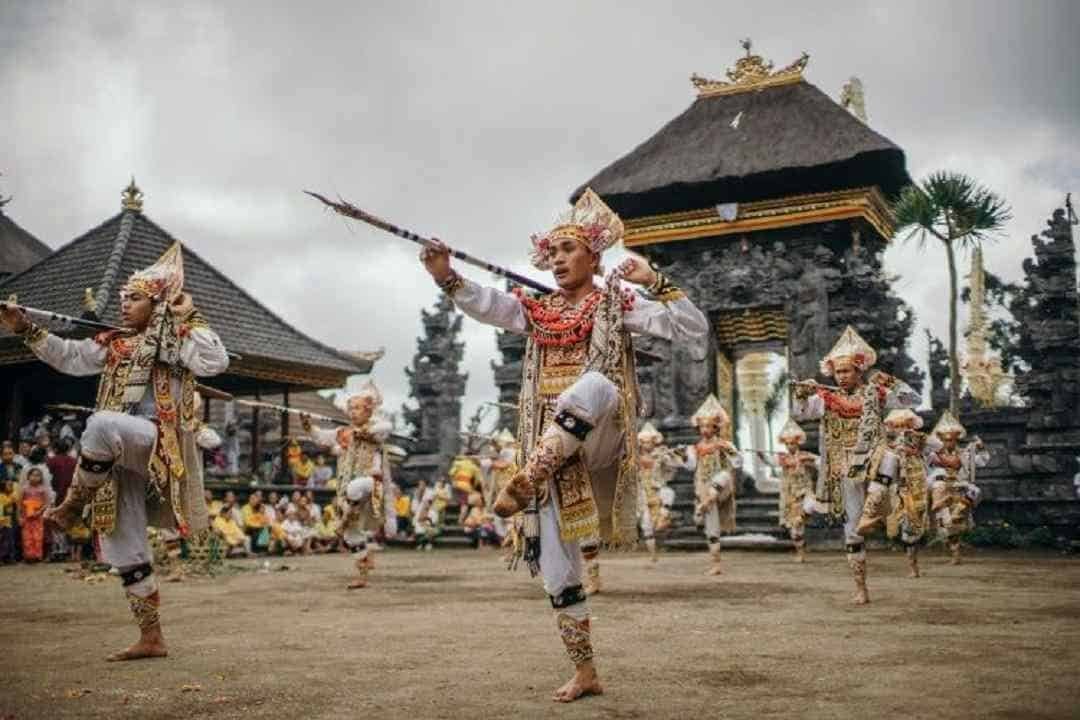 Tari Baris 