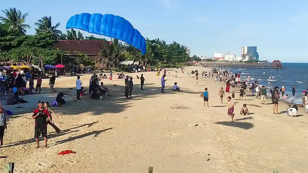 Pantai Kilang Mandiri