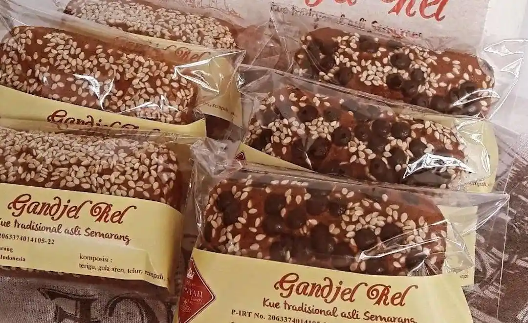 Roti Ganjel Rel
