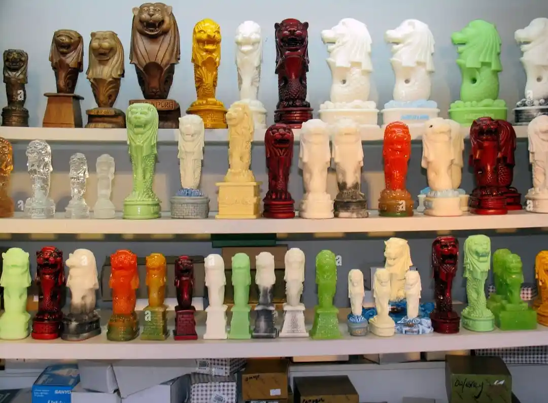 merlion souvenirs