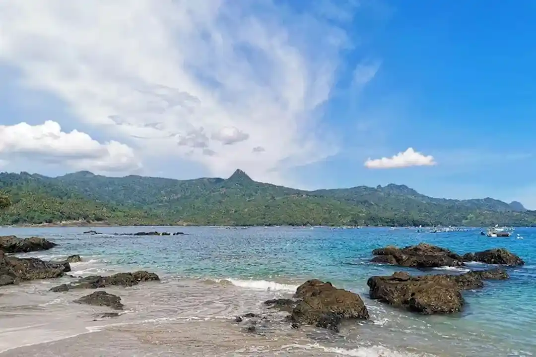 Pantai Ngampiran