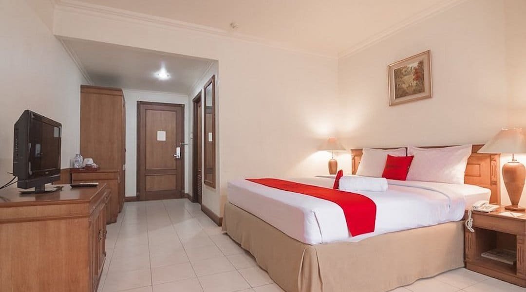 OYO 90827 Hotel Budi