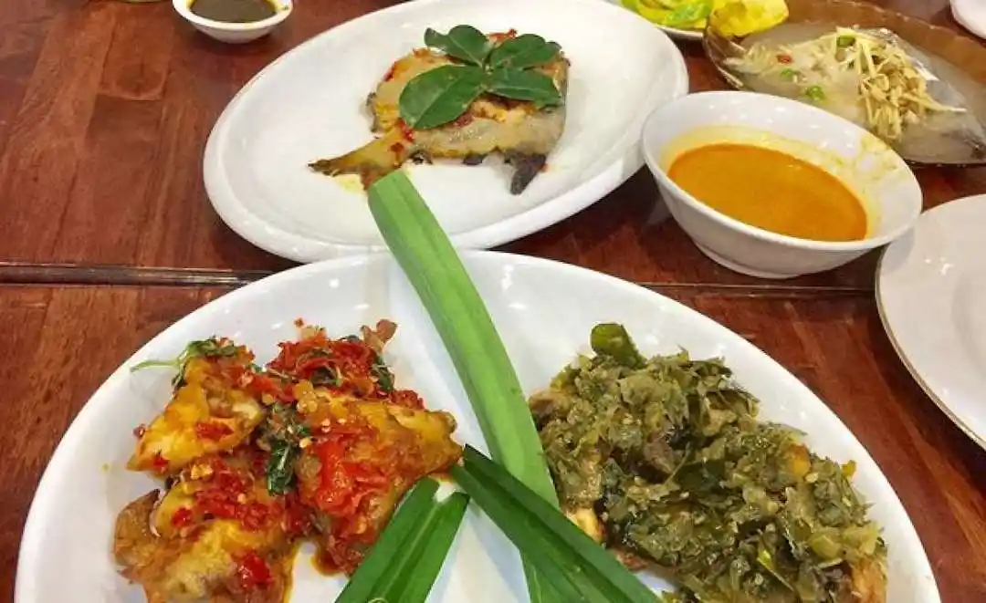 Rumah Makan Bintang Bawal Medan