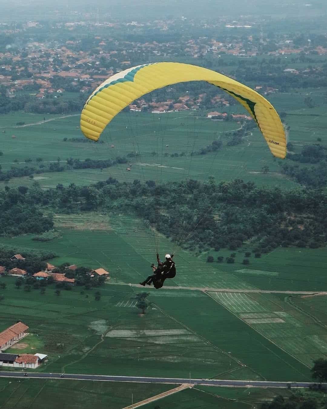 Paralayang Gunung Panten