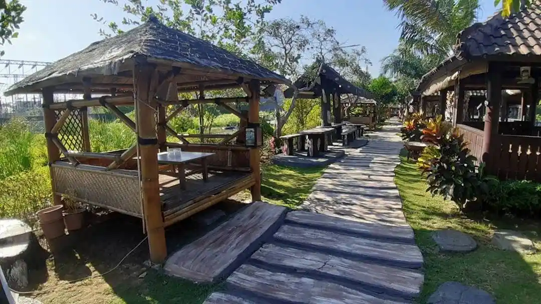 SAS Cafe and Resto