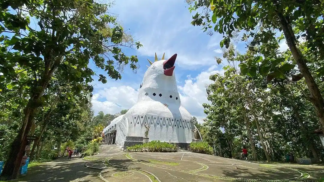 gereja ayam
