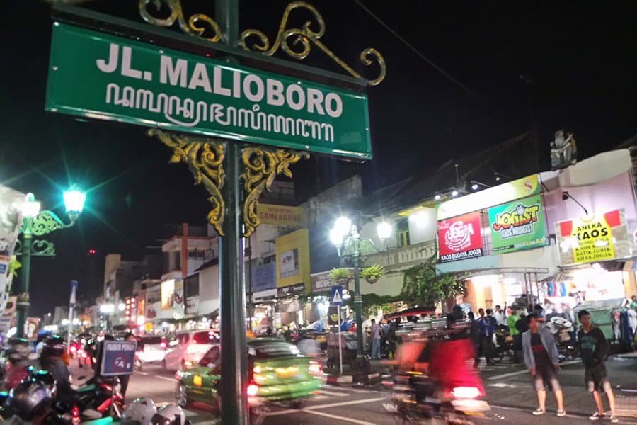 wisata malam Jogja