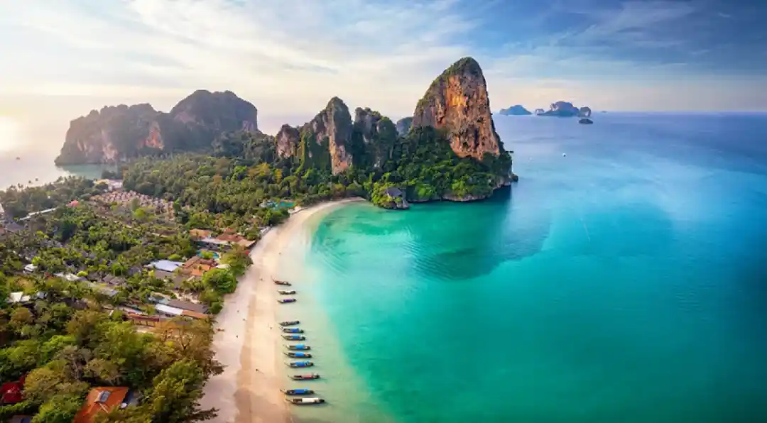 Railay Beach 