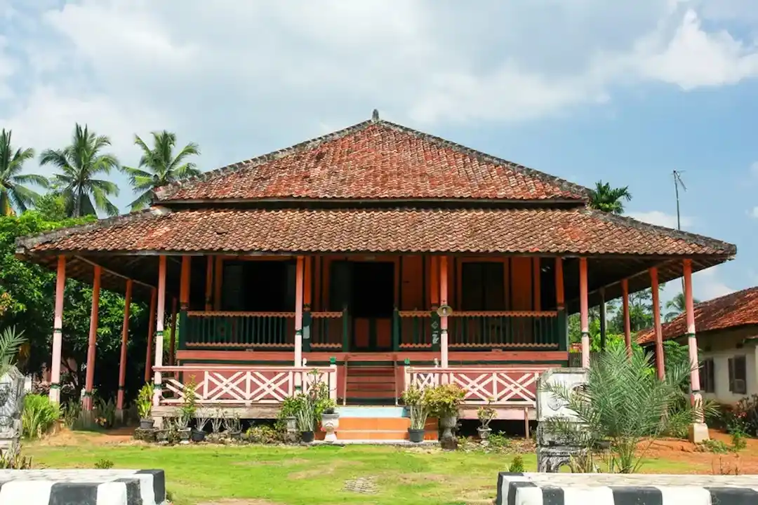 Rumah Adat Lampung saibatin