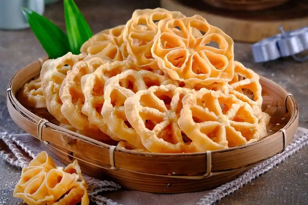 Kue Kembang Goyang