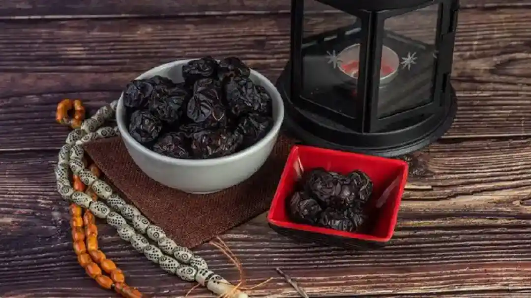 Kurma Ajwa