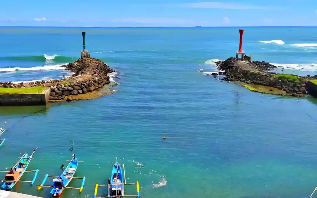 Pantai Pamayangsari tasik