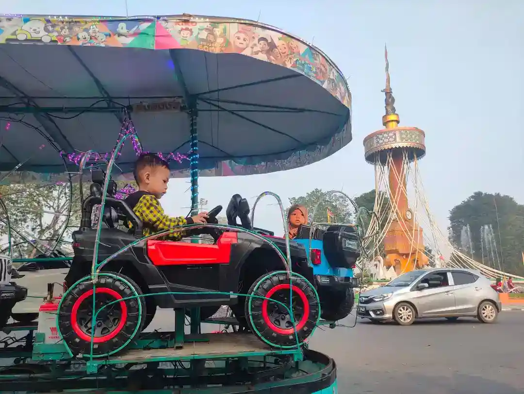 Tugu Keris Siginjai